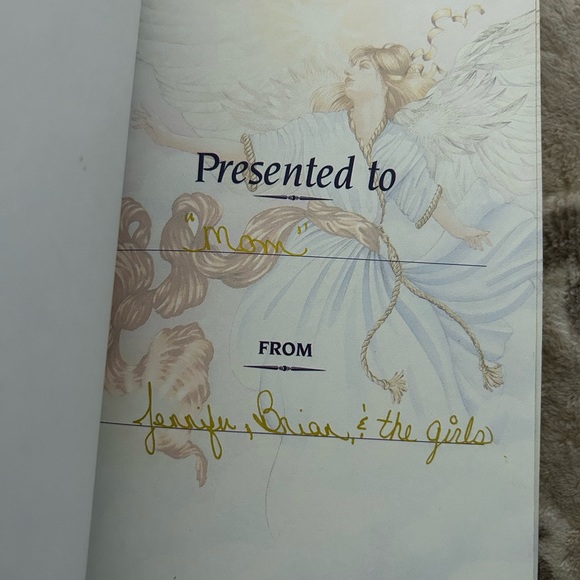 THE ANGEL BIBLE BY WORLD PUBLISHING - Picture 11 of 11